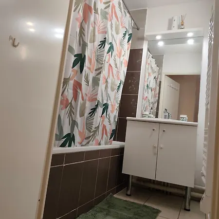 Privee Avec Balcon De 3,5 M2 Dans Un Convivial Δωμάτια σε οικογενειακή κατοικία *
